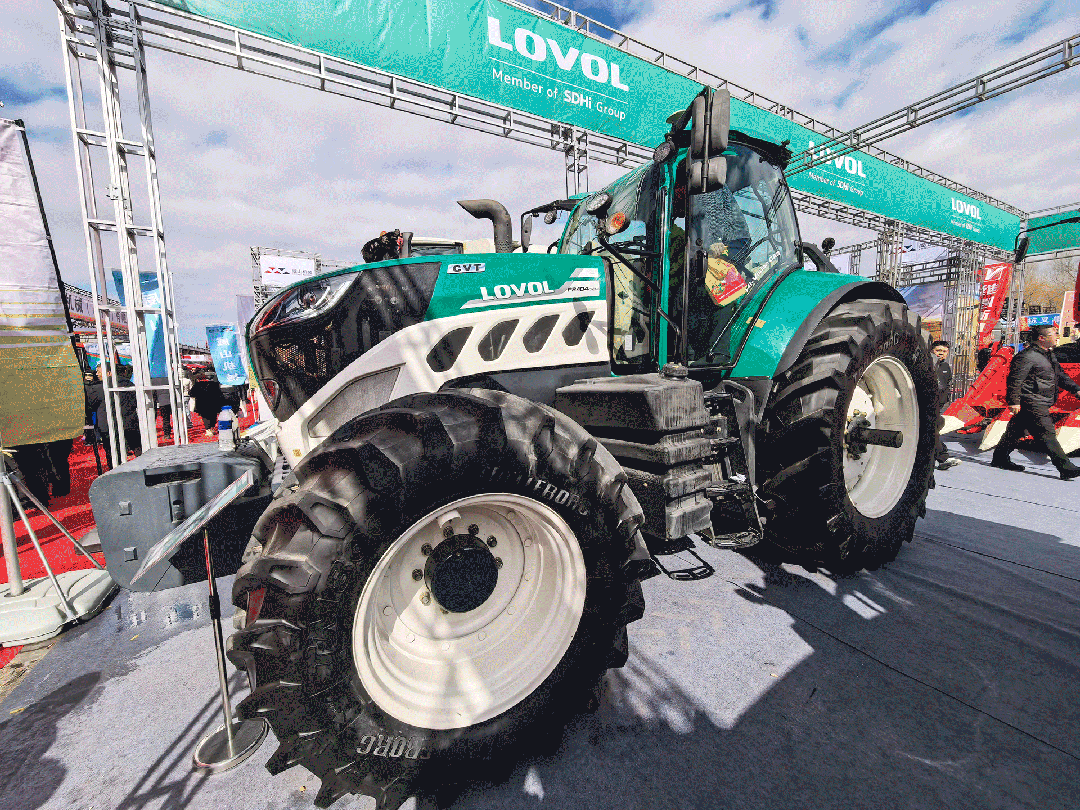 守護“黑土糧倉”丨濰柴雷沃智慧農業亮相黑龍江農機展