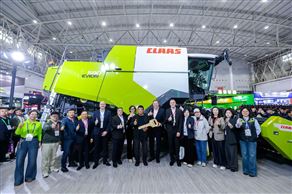 CLAAS攜創(chuàng)新產(chǎn)品亮相2025中國國際農(nóng)機展——EVION 580智能聯(lián)合收割機全球首發(fā)，開啟高效智能收獲新時代
